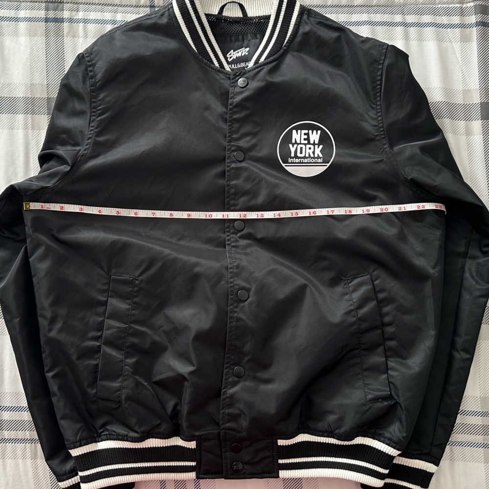 Pull&Bear Basic Lightweight Bomber Jacket - image 5